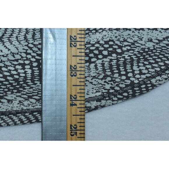 Lululemon For The Run Tank Short Sleeve Athletic Shirt Gray Mesh Top Size 8 - Picture 8 of 8